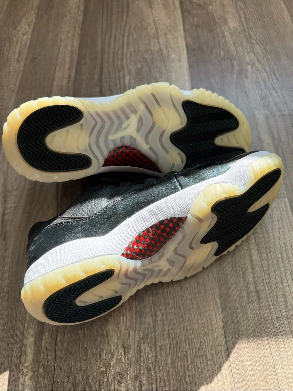 Jordan xi low